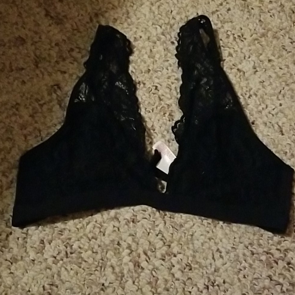 Black - Lacey - Xhilaration - Bra - Small